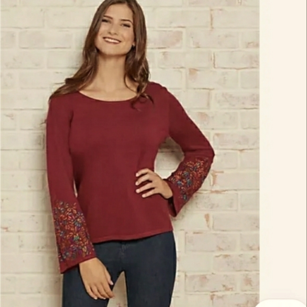 Whisper Knit By Louis Dell'olio Cranberry Embroidered Sleeve Sweater, Size M
